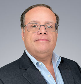 Luis Suau Headshot